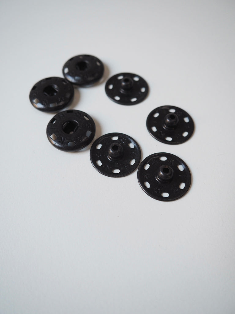 Black Distressed Sew-On Press Studs 21mm