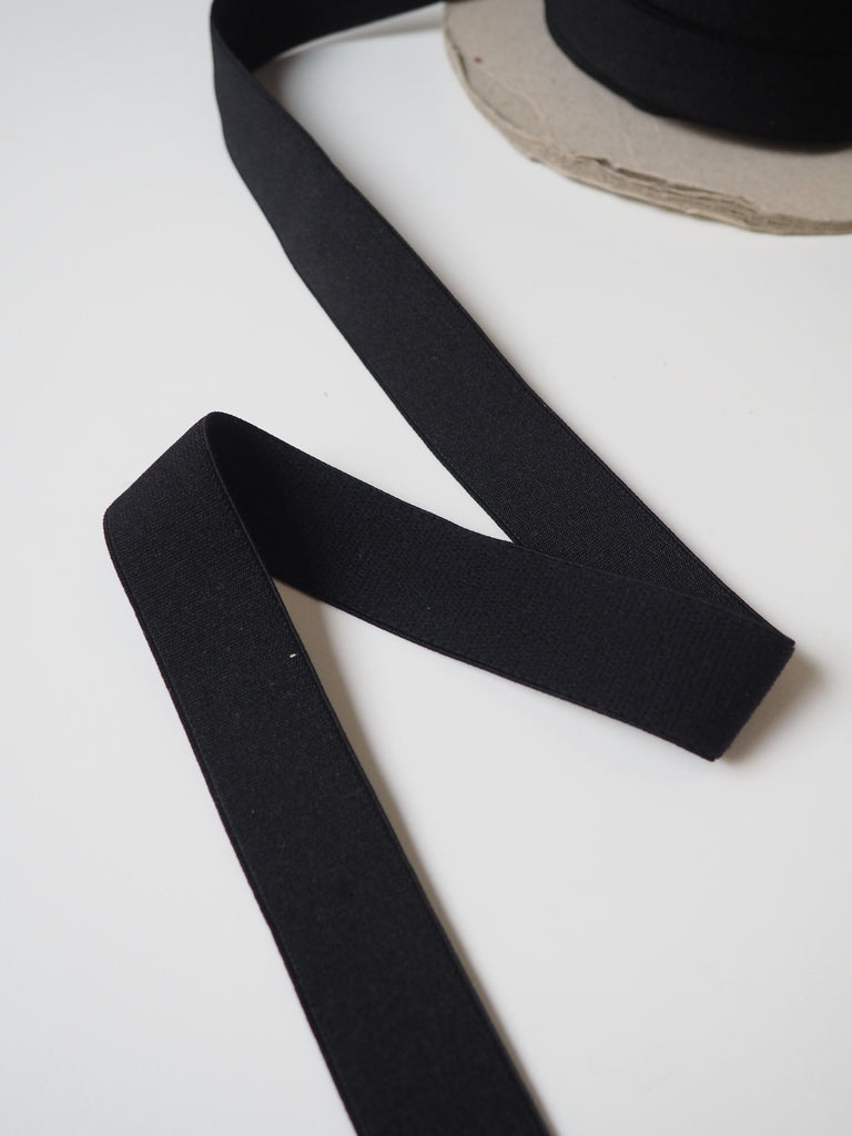 Black Plush Elastic 25mm