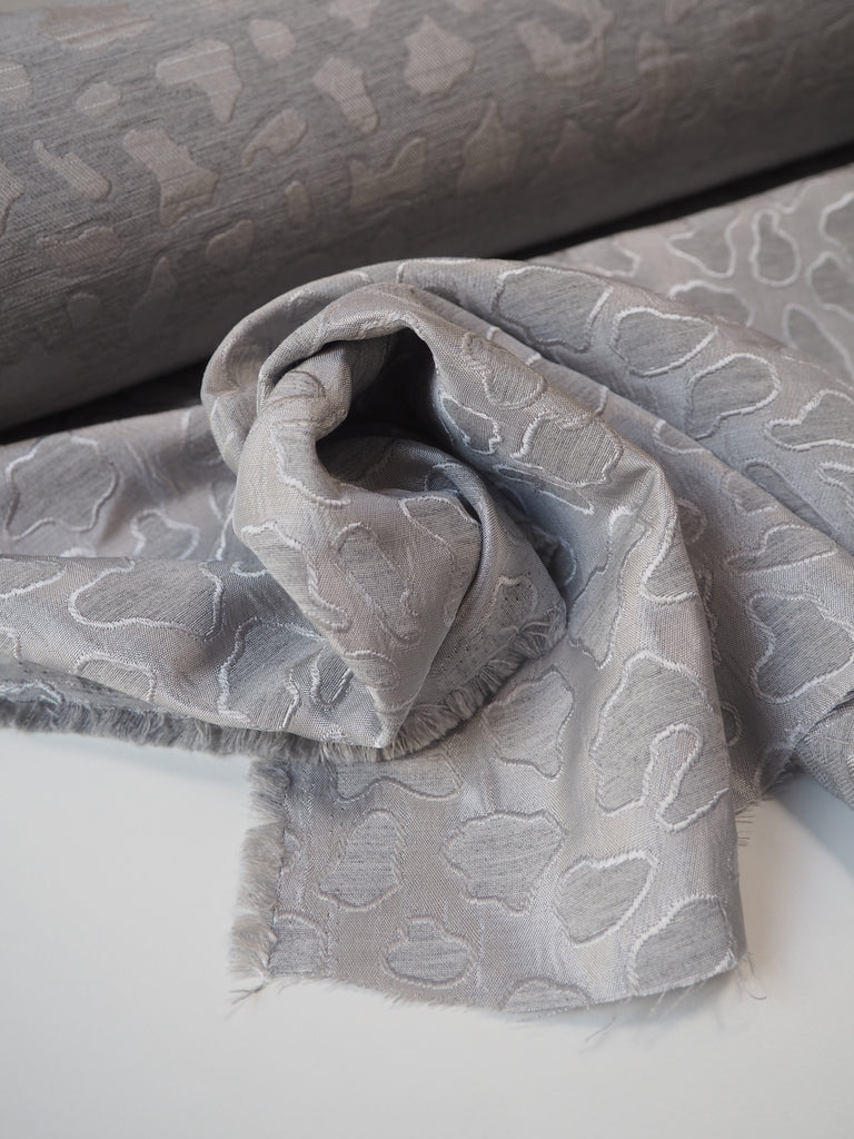 Silver Spot Jacquard