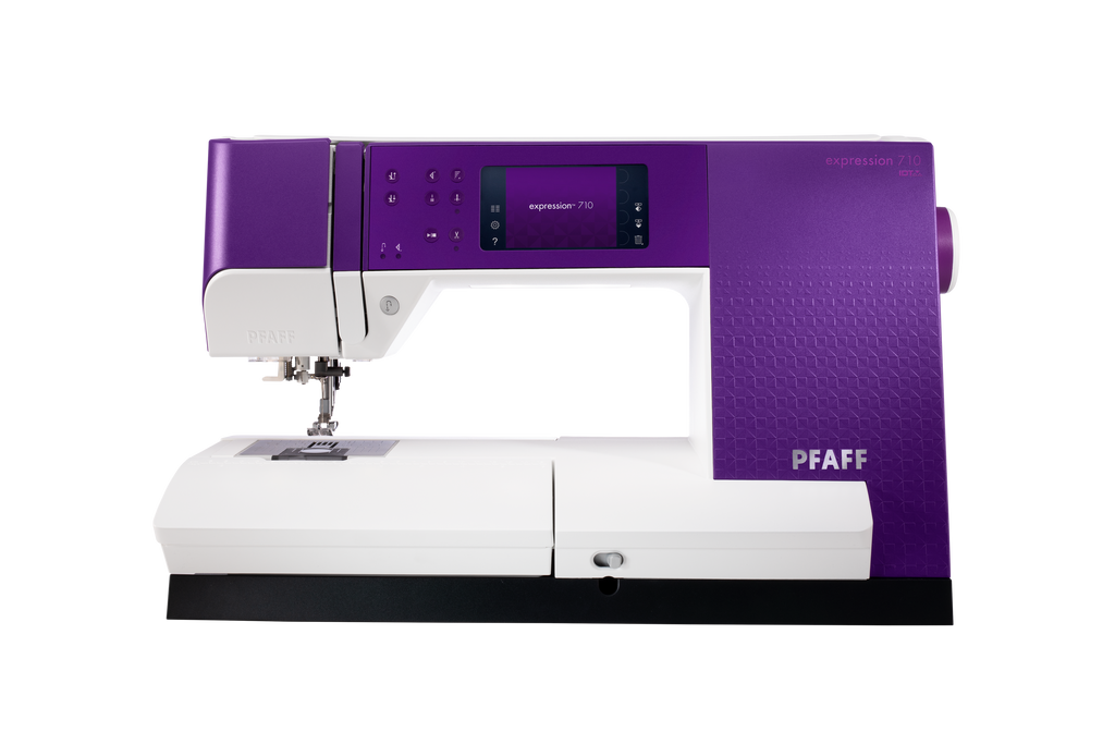 PFAFF Expression 710