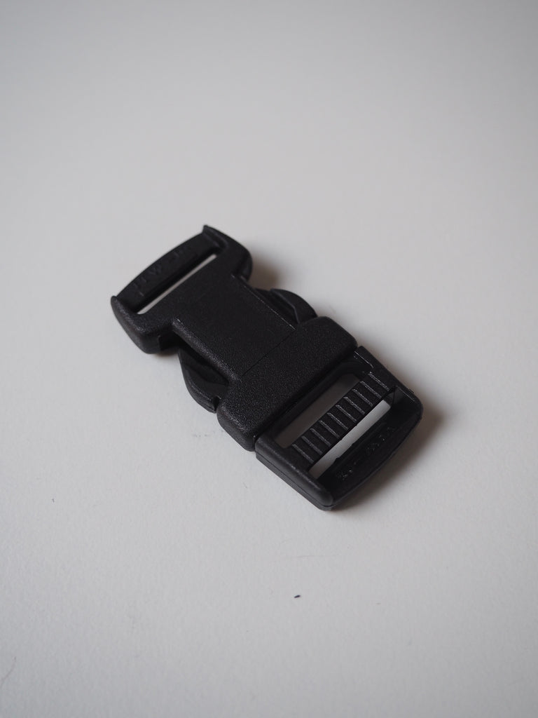 Black Squared Side Release Buckle 20mm