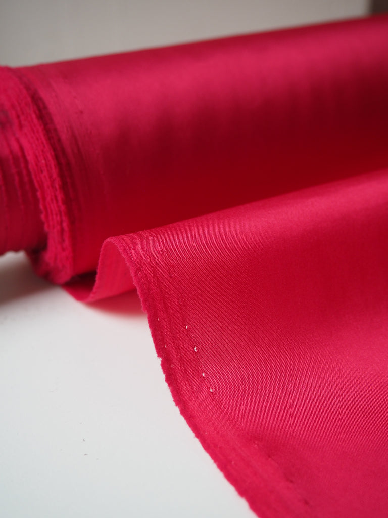 Scarlet Stretch Acetate Satin Lining
