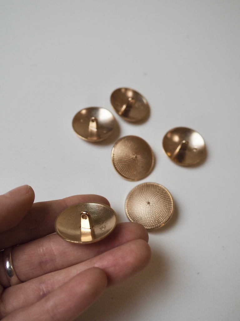 Gold Rope Swirl Metal Domed Shank Buttons 28mm/44L