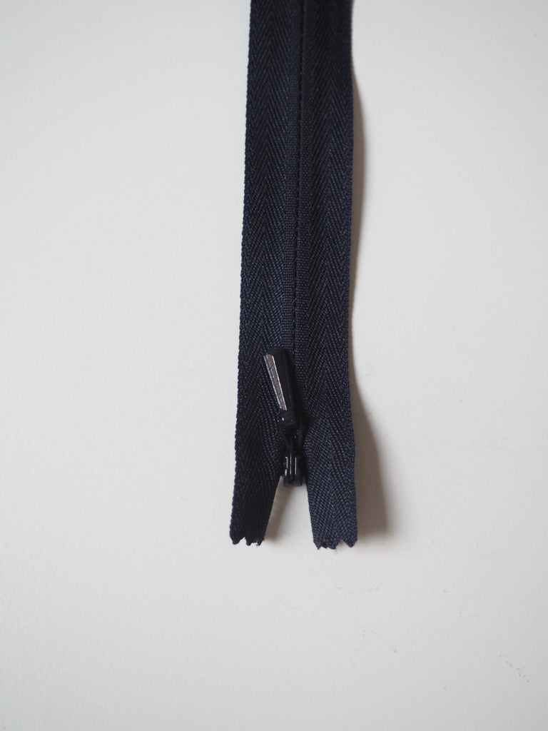 YKK 60cm/23inch Invisible Zips