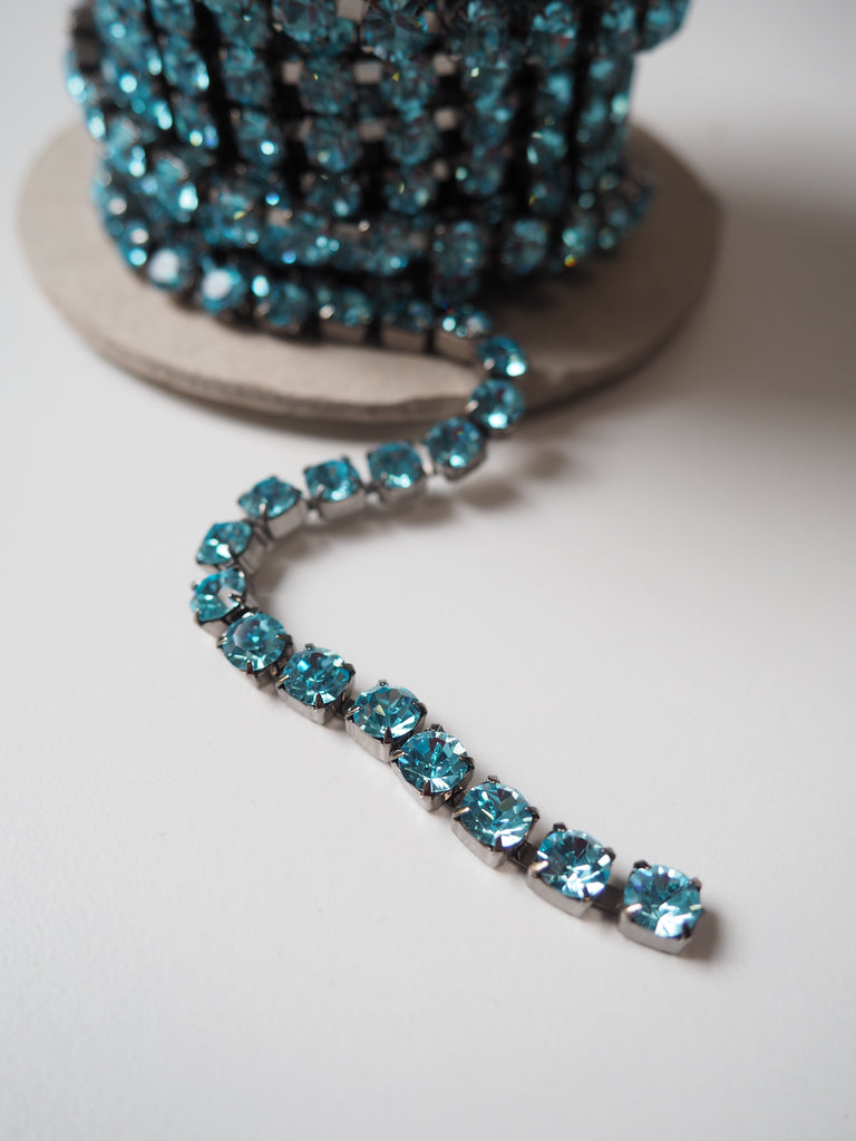 Preciosa Turquoise Crystal + Pewter Cup Chain - 5mm