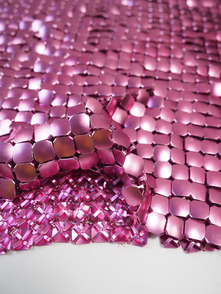 X-Large Candy Pink Chainmail