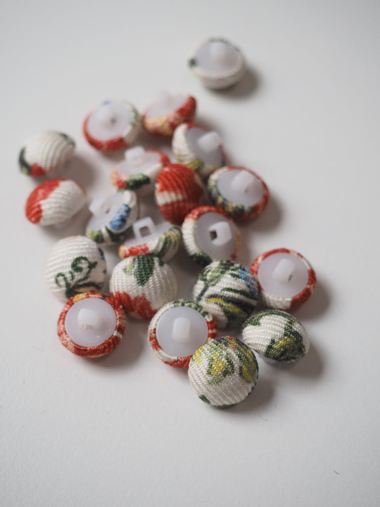 Meadow Domed Fabric Covered Buttons 12mm