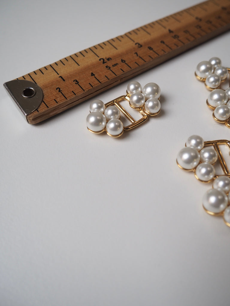 Pearl and Gold Cluster Slide Buckle