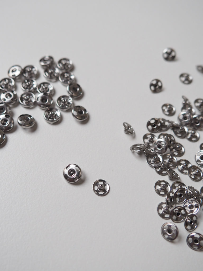 Extra Small Silver Sew-On Press Studs 4mm - 10 pieces