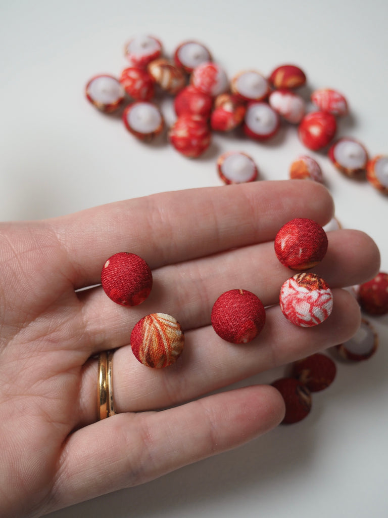 Autumn Bouquet Domed Fabric Covered Buttons 12mm