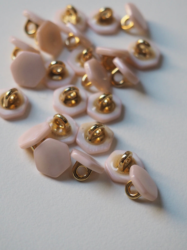 Mother of Pearl Shank Buttons