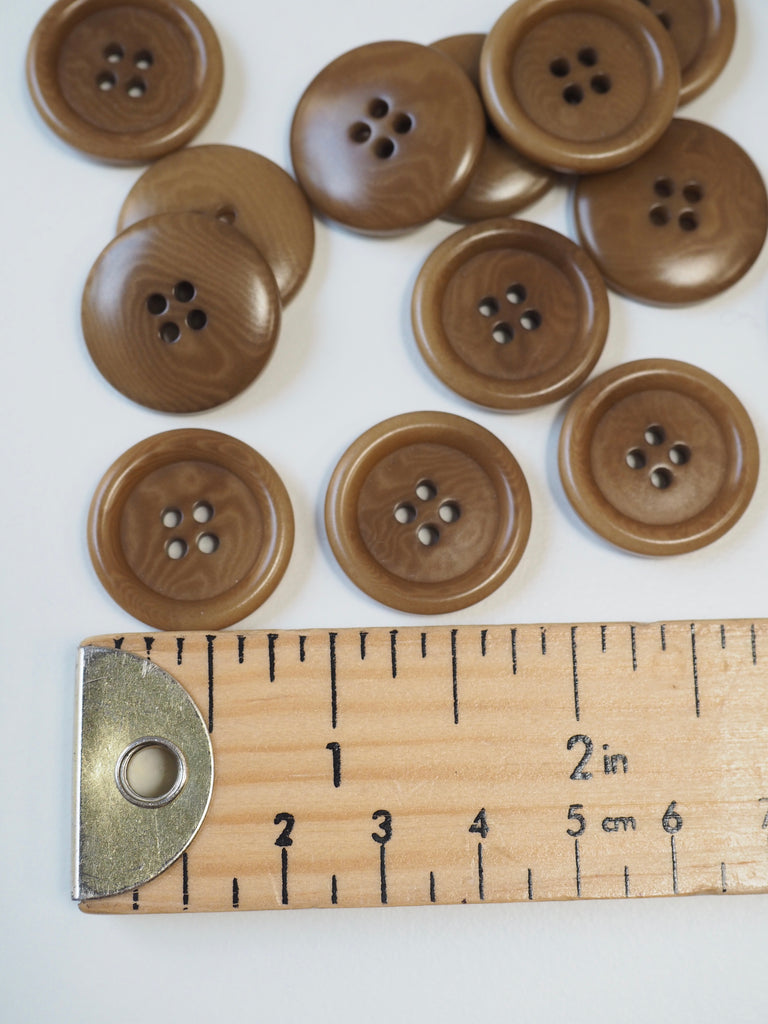 Maple Corozo Button 23mm