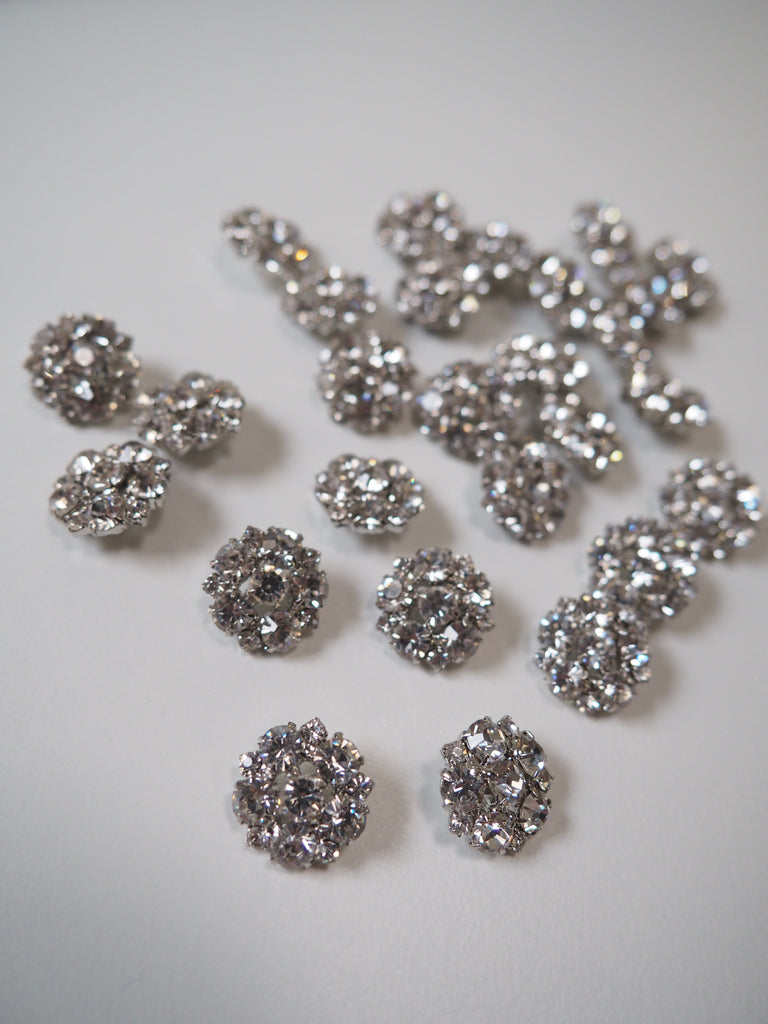Small Diamante Cluster Button 15mm