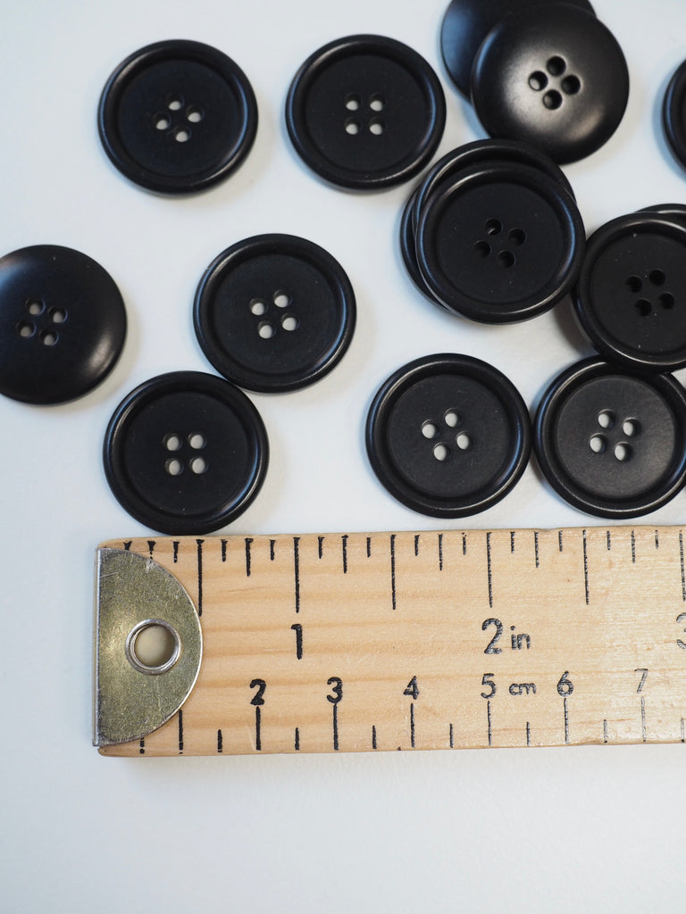 Black Corozo Button 23mm