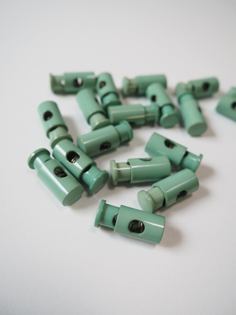 Apple Green Cord Toggle 22mm - 2 Pieces