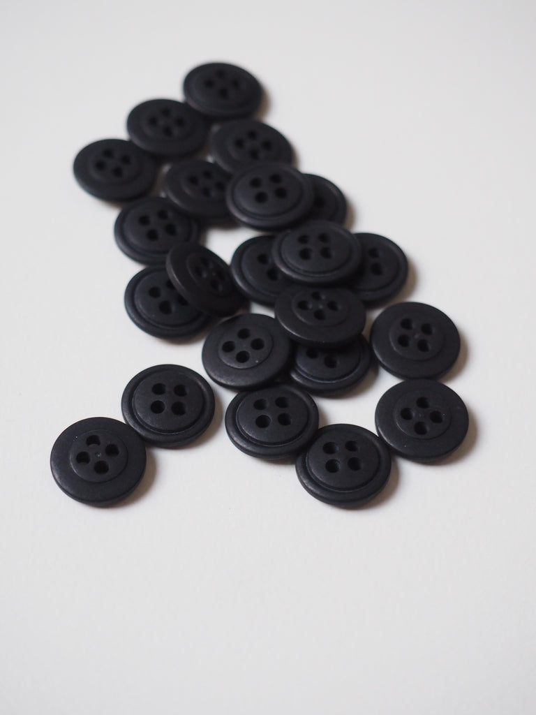 FOLK Rounded-rim Corozo Buttons 10mm/16L