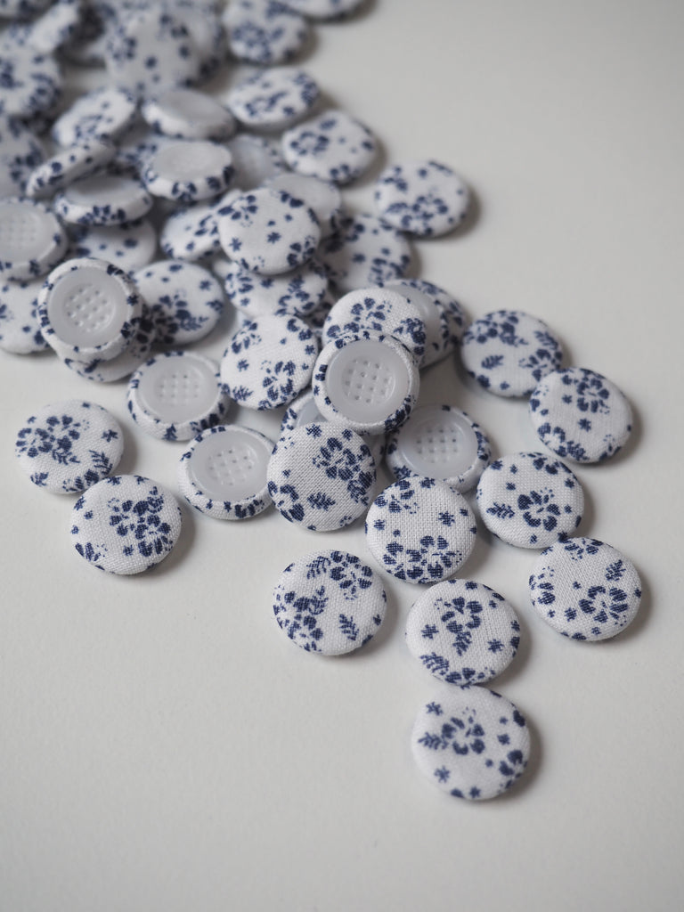 Wedgewood Flat Fabric Covered Buttons 12mm