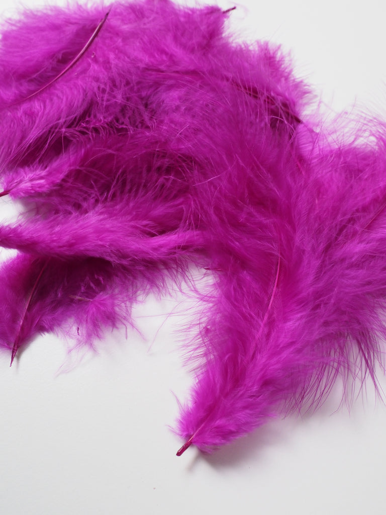 Magenta Turkey Coquille Feathers - 20 pieces